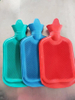 2-Liter-Gummi-Wärmbeutel für die Gesundheitsversorgung der Familie mit Abdeckung